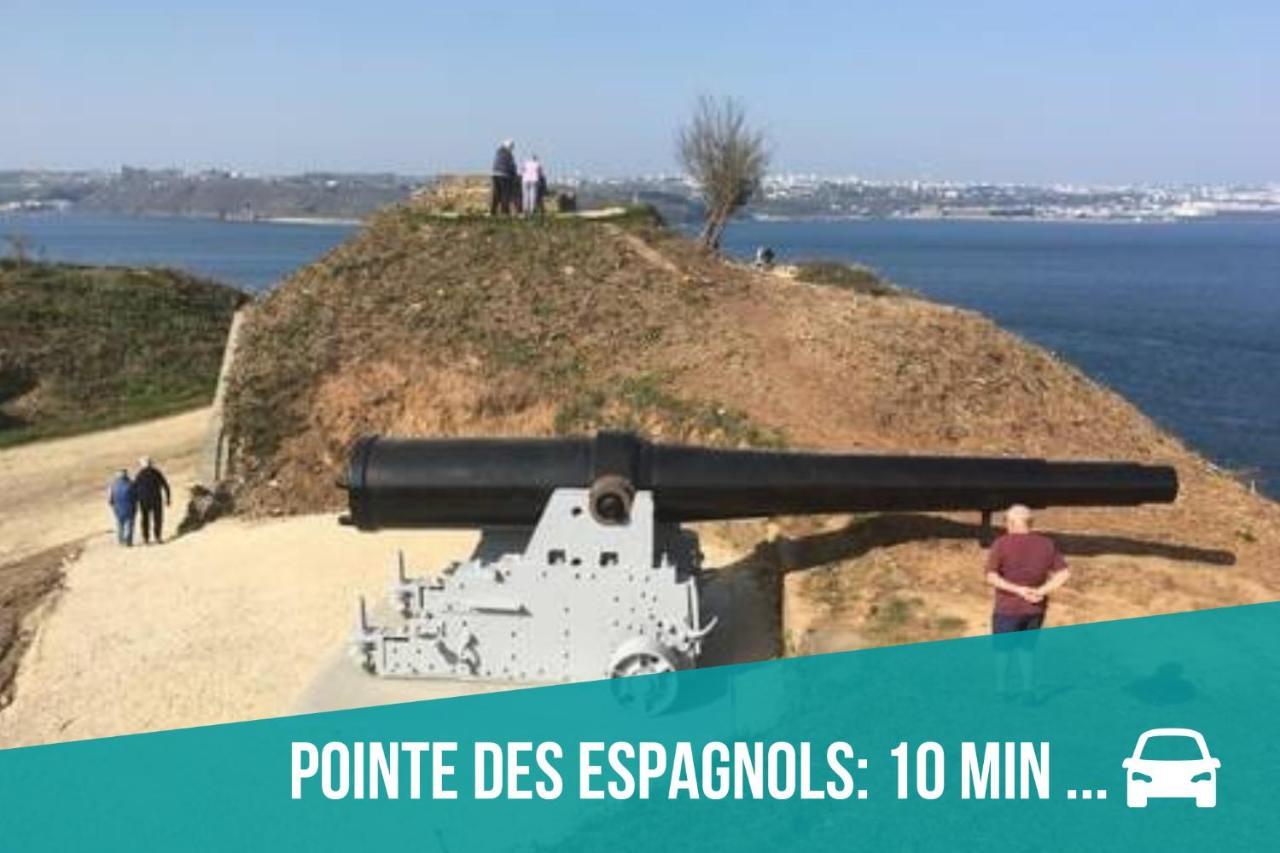 Maison Spacieuse A Deux Pas De La Plage Roscanvel Kültér fotó